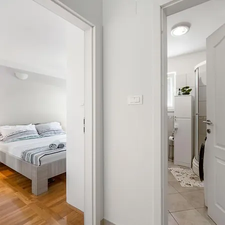 Apartment Ae *